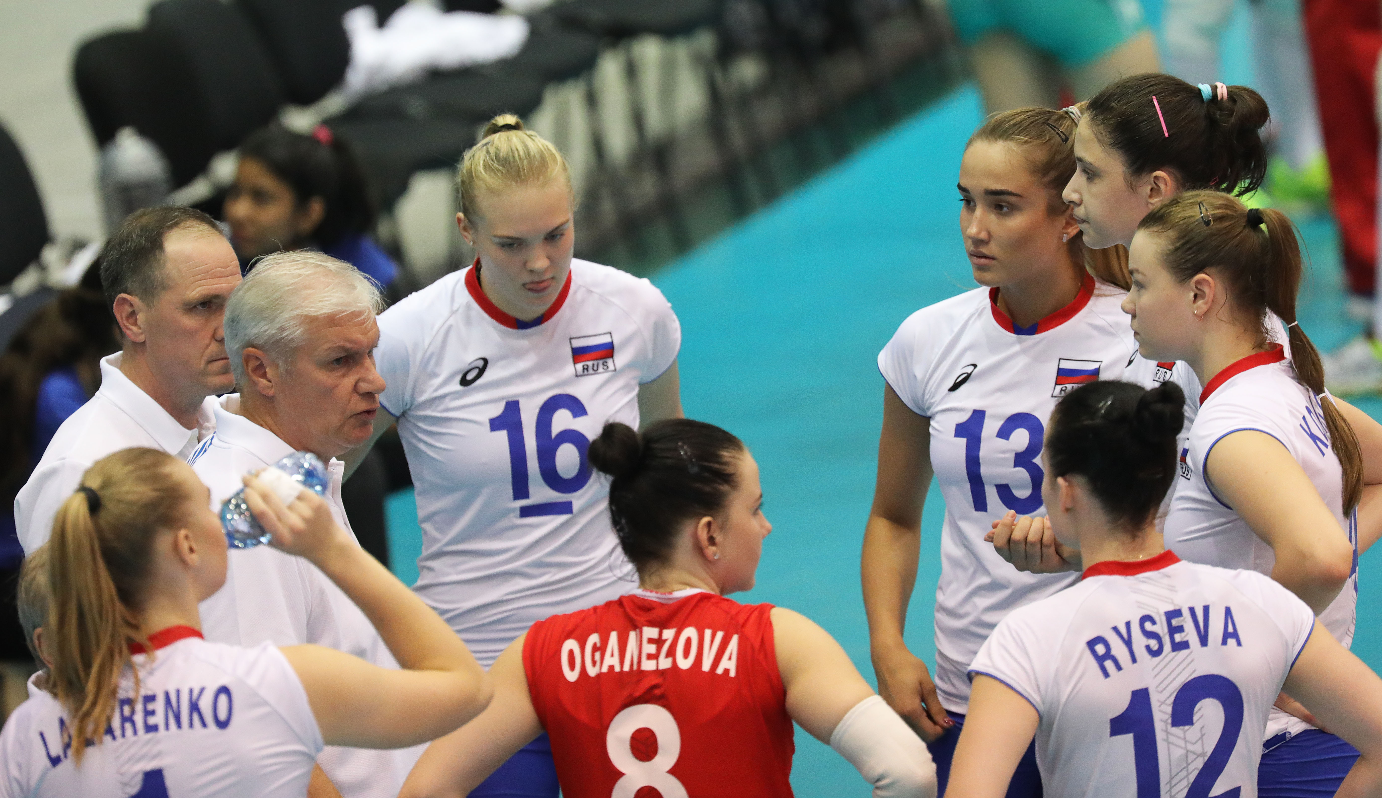 01-РОСС-БОЛГ-08 В Мексике начался МЧМ-2017. Первый матч выиграли