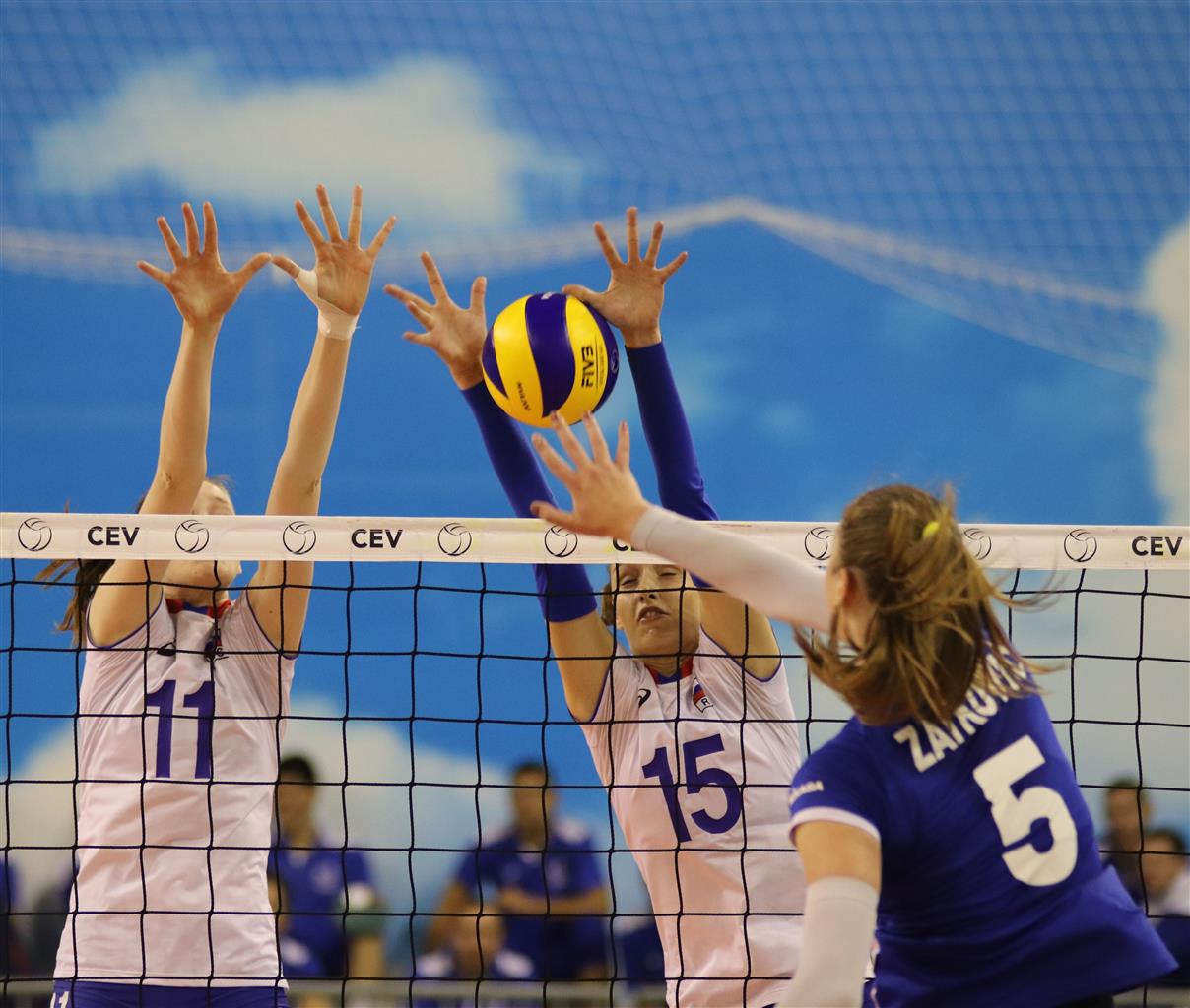 174655_IMG_2947 Сборная U-19 вышла в финал чемпионата Европы!